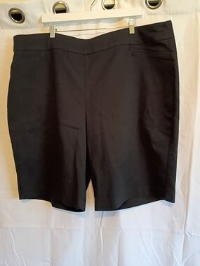 Croft And Barrow Size 24w Classic Women's Black Stretch Bermuda Shorts